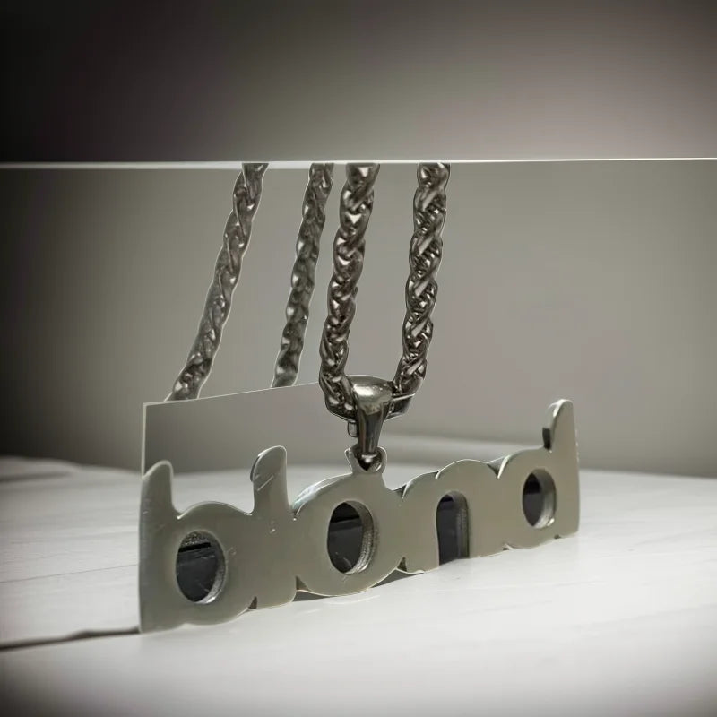 Blond Chain