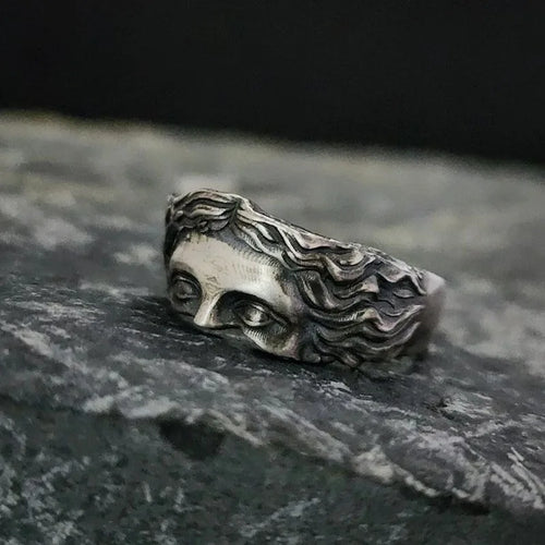 Aphrodite Ring